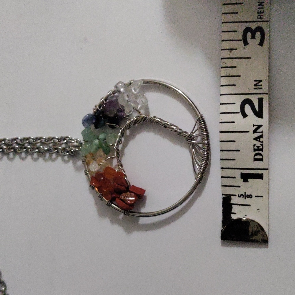7 Chakras Tree Pendant - Picture 5 of 6